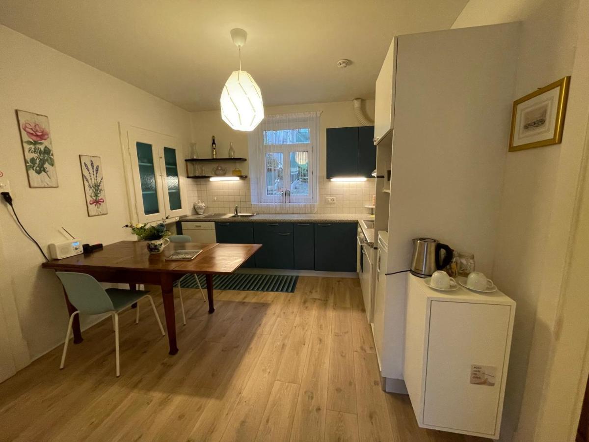 Apartment 1912 - - Old Town *